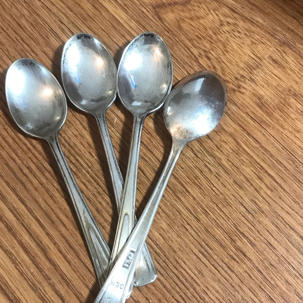VintageElegant Silver plated demitasse spoon Set. Gem design